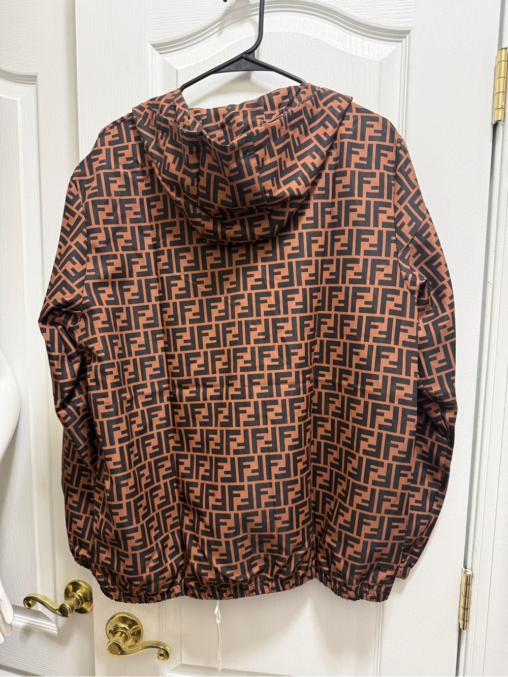 Lightweight brown and black FF logo zip hoodie featuring a zipper closur. Is new - Picture 3 of 10